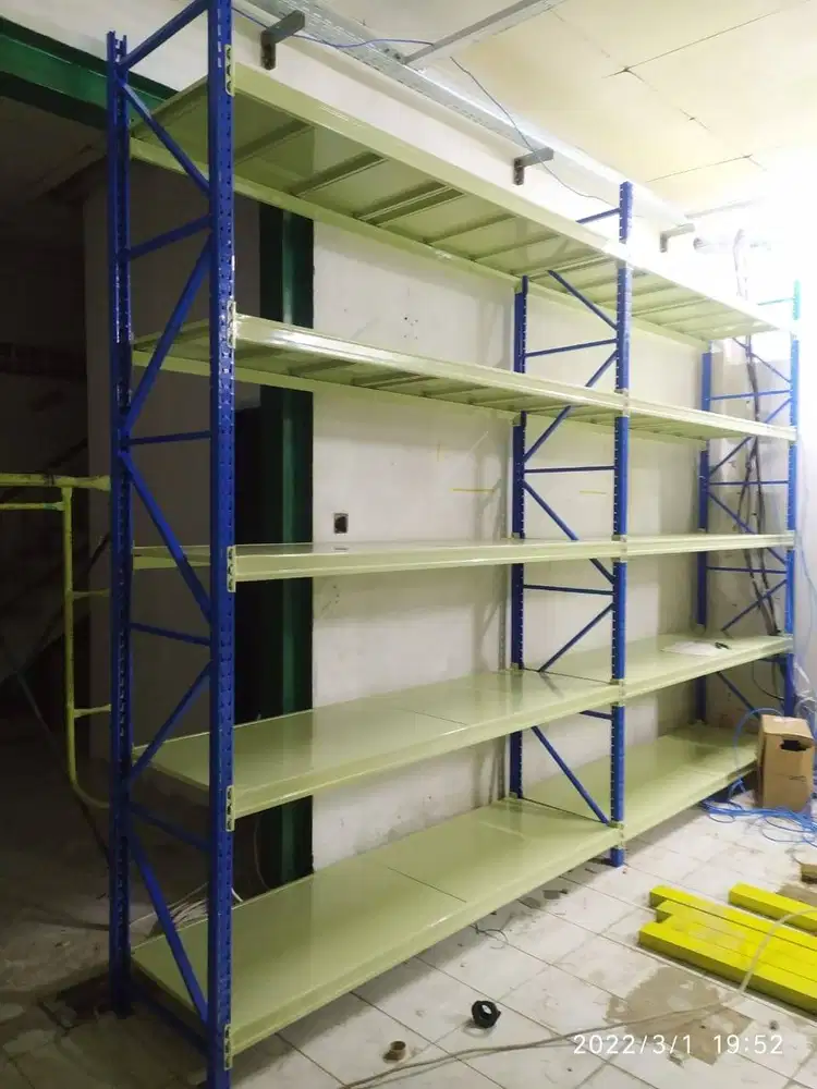 Rak Gudang Medium Duty Kapasitas 500 Kg Perambalan