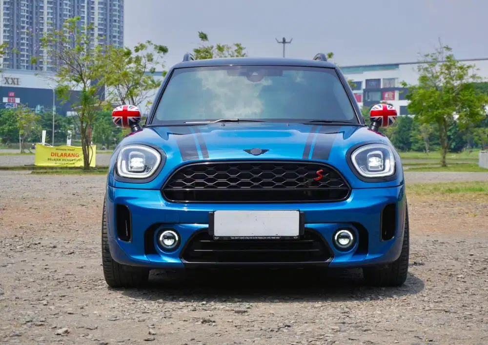 Mini Cooper 
Countryman F60 2021