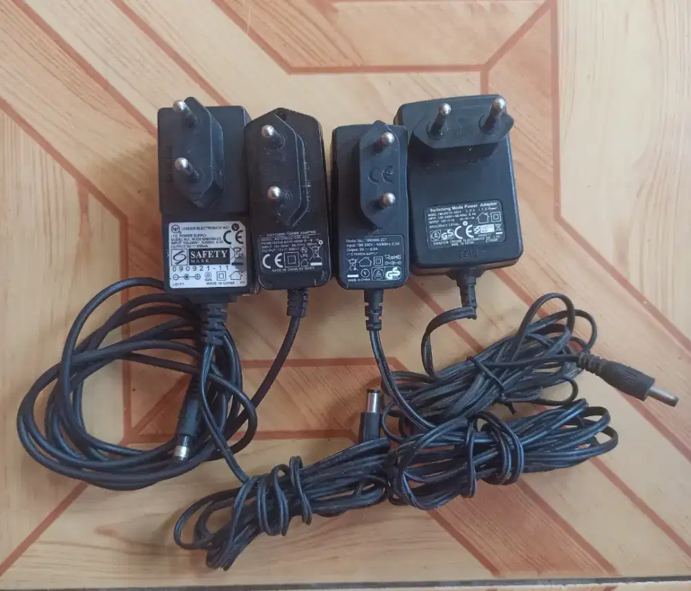 Adaptor Modem Router Wifi