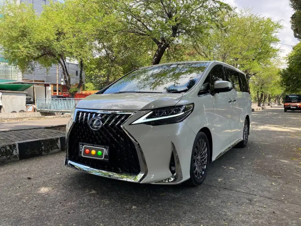 Toyota Alphard 3.5 Q executive Lounge updgrade Lexus LM350