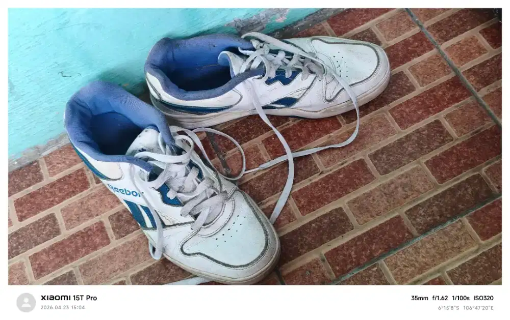 Sepatu Reebok size 41