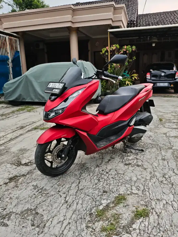 {Sale} PCX New 160cc 2022 SURAT GARANSI