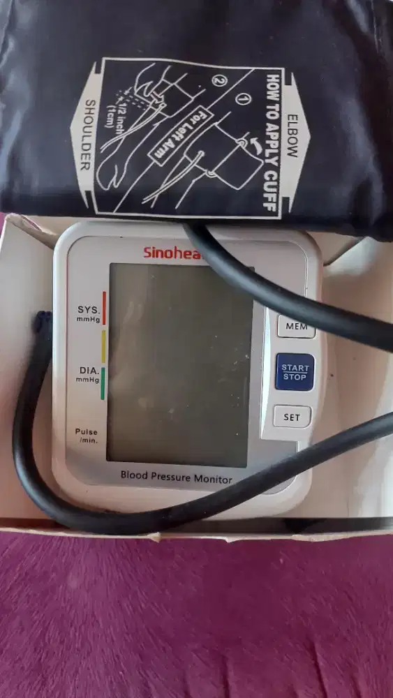 Alat Tensi Meter Digital