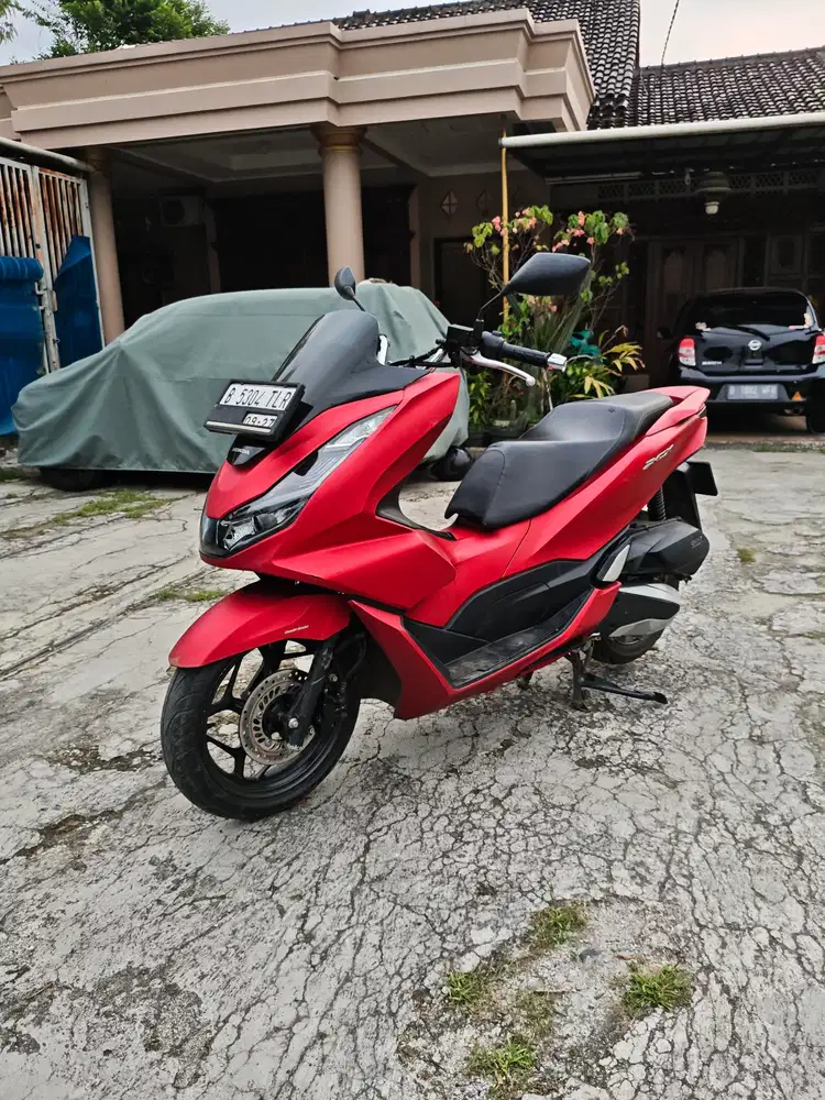{Sale} PCX New 160cc 2022 SURAT READY