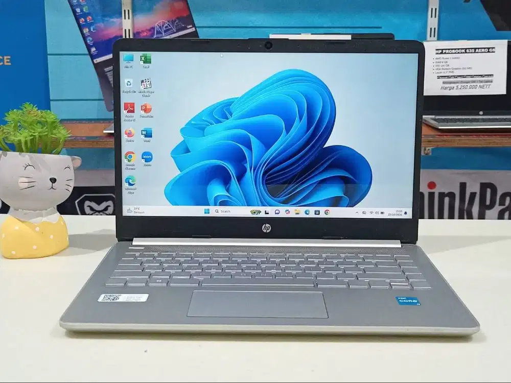 LAPTOP BEKAS HP 14S-DQ2614TU CORE i3-GEN11 RAM 8 GB