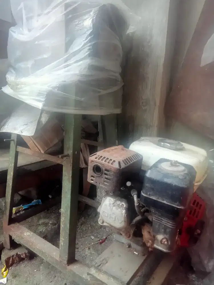 Parutan kelapa  honda