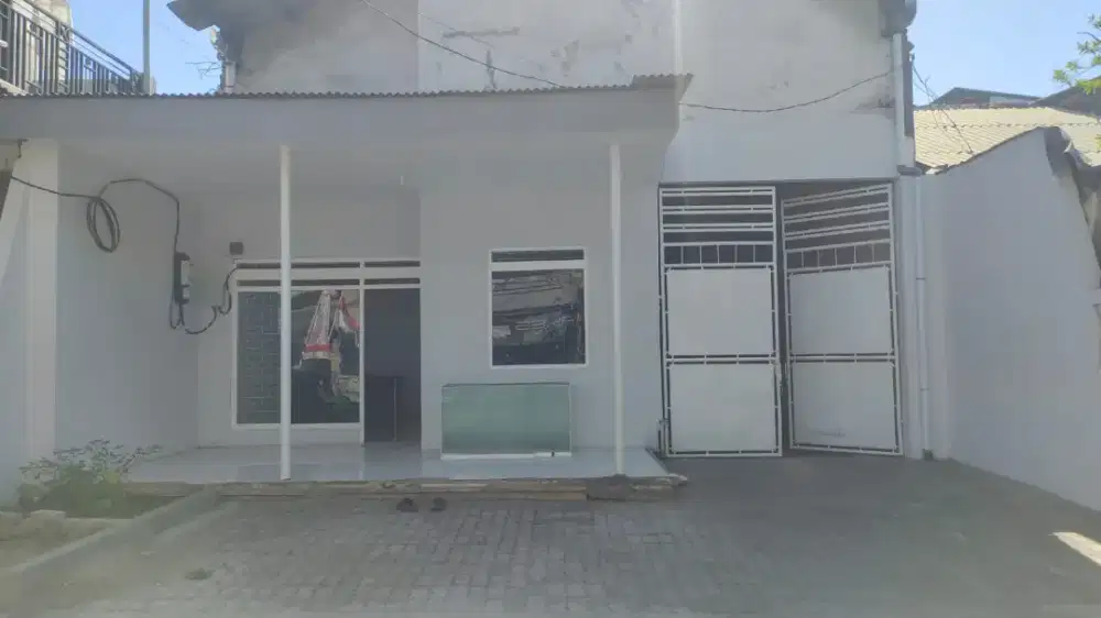 Gudang Murah di Berbek