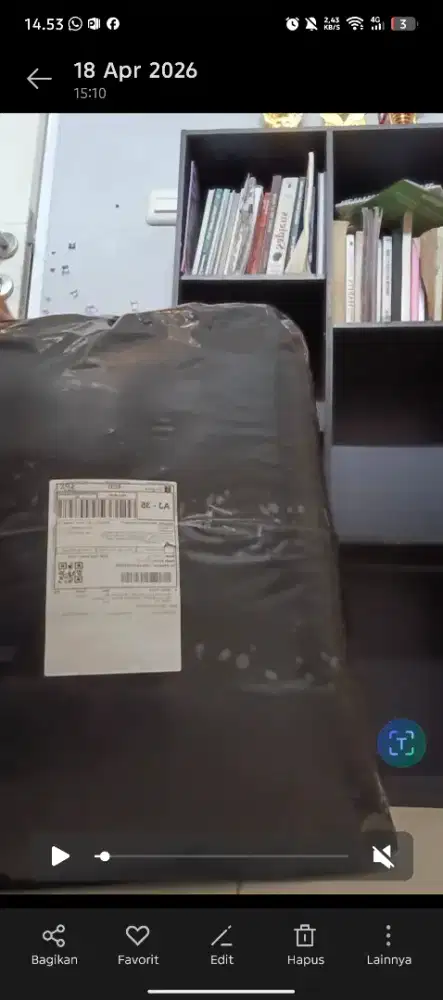 Di jual bed cover set baru di buka doang, kaya baru