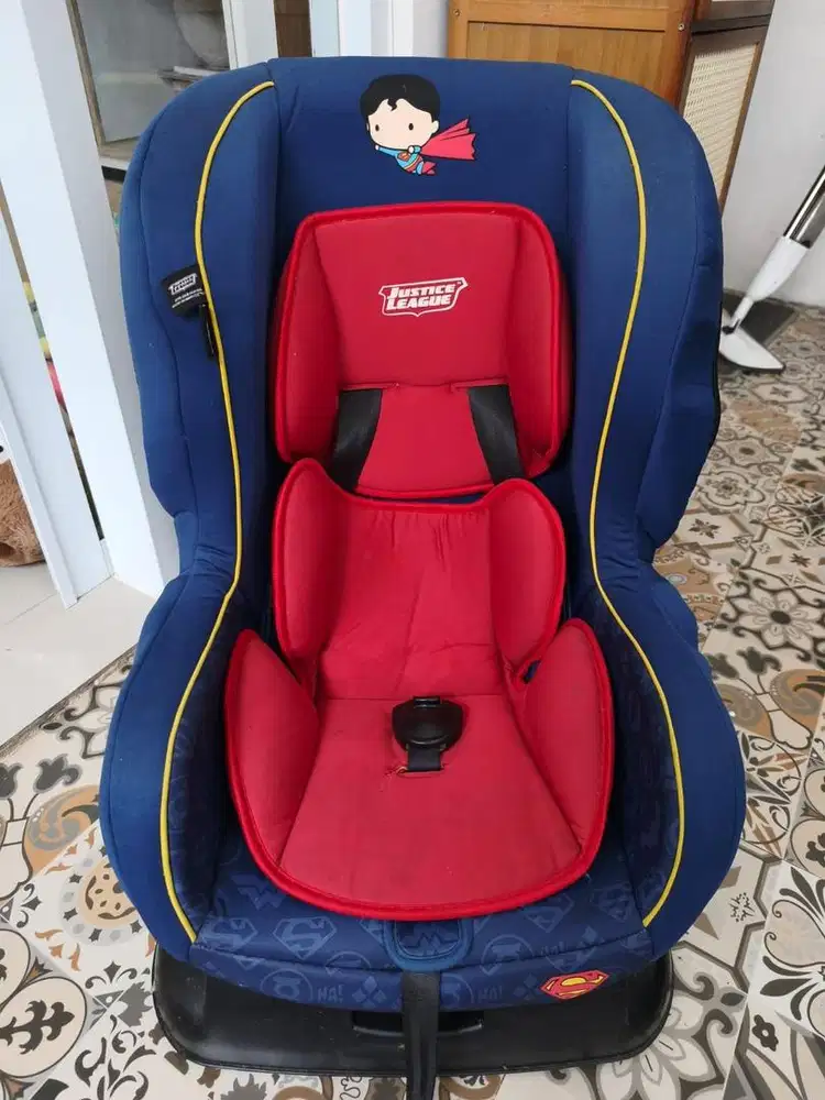 Carseat justice league
