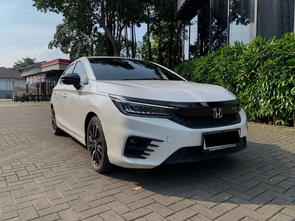 KM 4RB !! HONDA CITY HB RS AT 2022 PUTIH