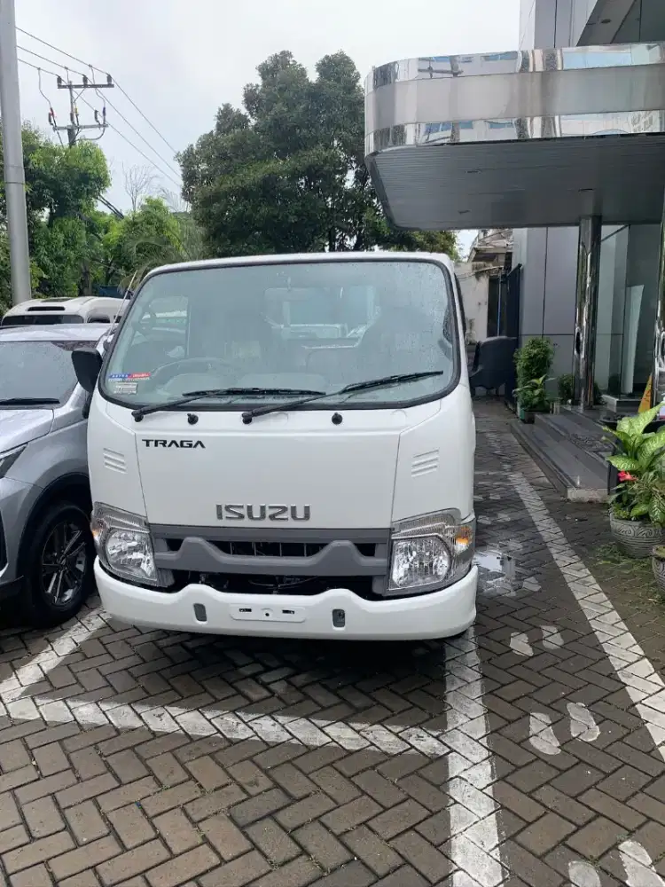 ISUZU NEW TRAGA