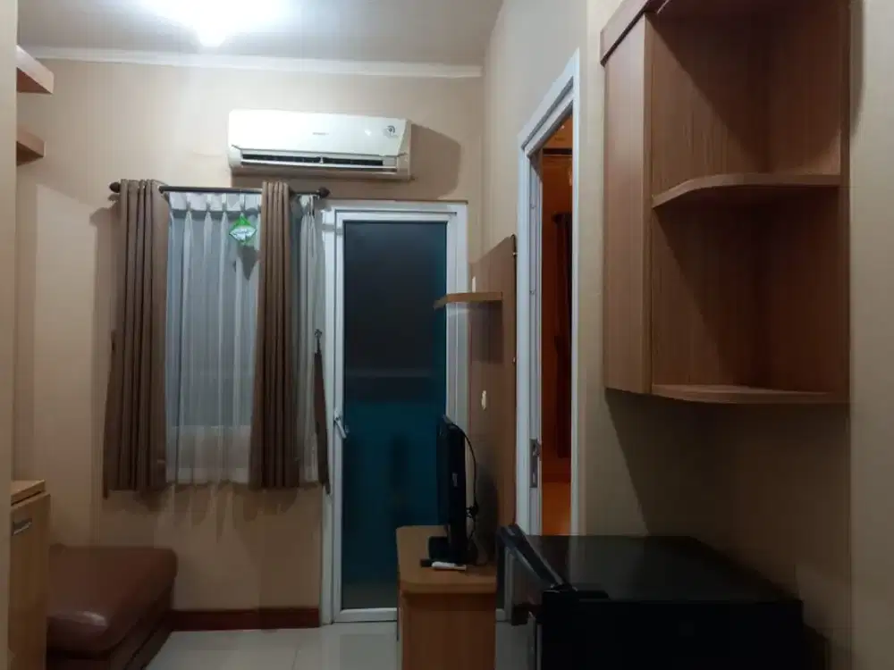 Dijual Aapartemen Green Pramuka Siap Huni Atas Mall Murah Bu Nyaman Deket Kampus,Sekolahan,MRT