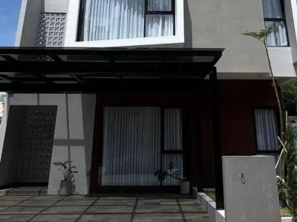 Jual Rumah Cantik di Dago Bandung dekat Simpang Dago