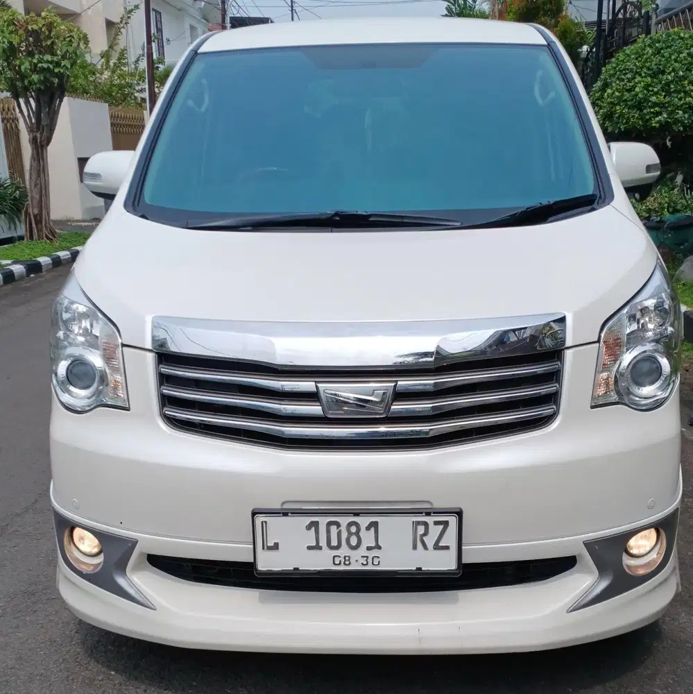 Toyota Nav1 2015 Bensin