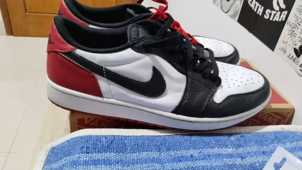 Nike air Jordan 1 low OG black toe