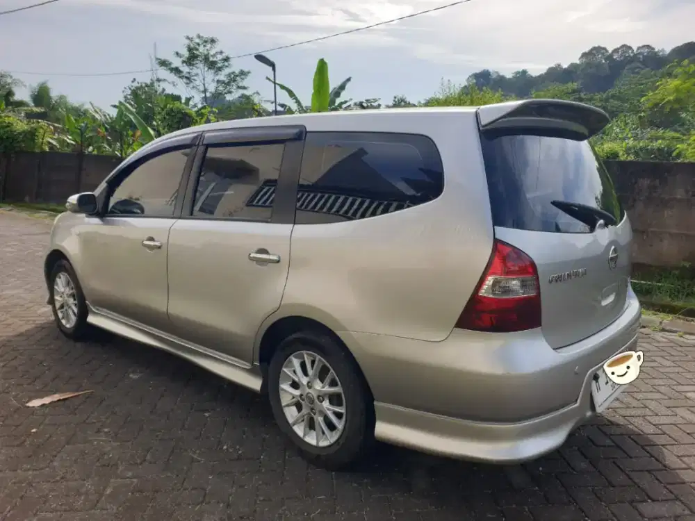 Mobil Pribadi Grand Livina 1800 1.8 Manual Plat H Semarang TT Mobil