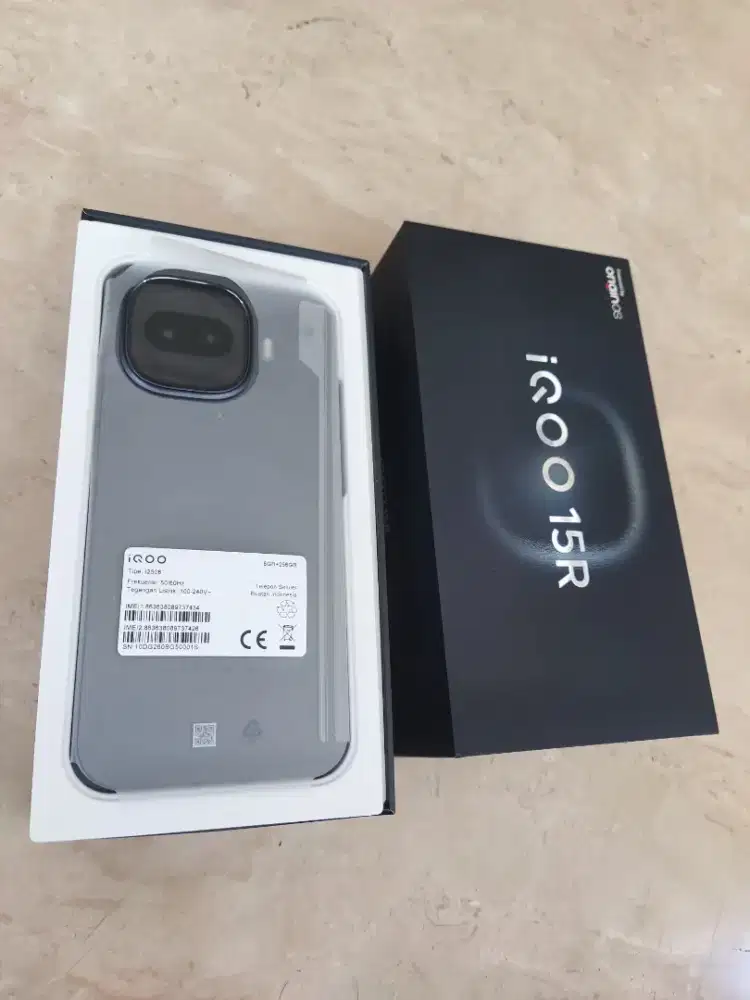 Iqoo 15r 8/256gb lengkap ori like new