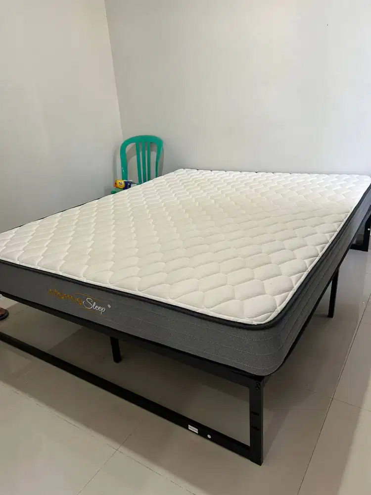 Jual Tempat Tidur Informa Baru Pemakaian 1 Bulan (jarang dipakai)