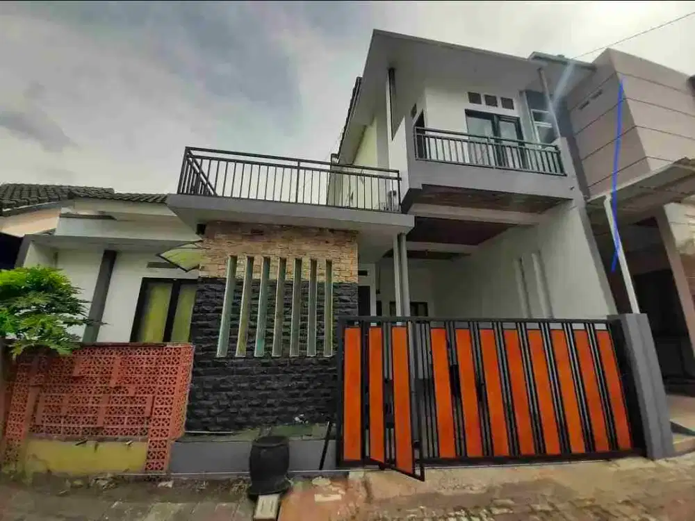 Rumah 1,5 Lantai Area Candi Mendut Suhat