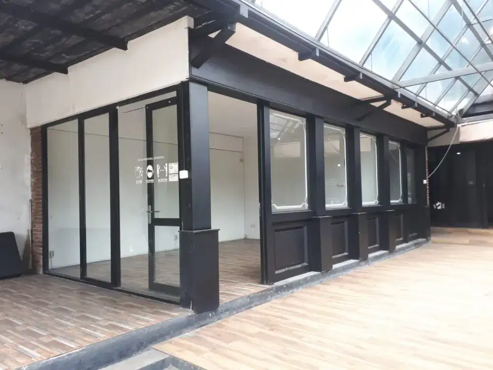 Tempat Usaha Ex Cafe di Mainroad Dago dekat Univ ITB Bandung Ref.05420