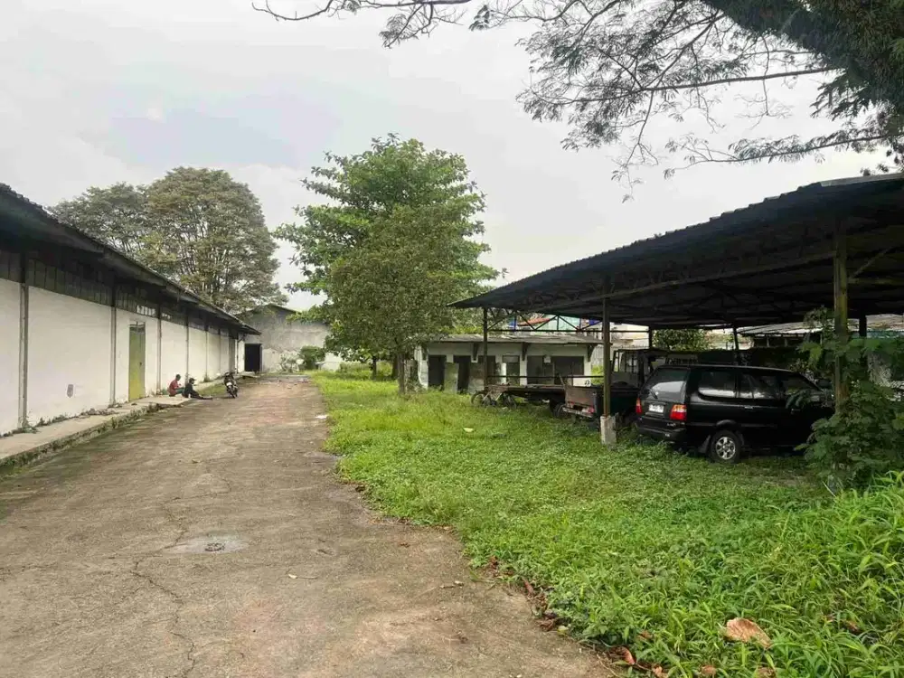 DISEWAKAN GUDANG STRATEGIS – CICALENGKA BANDUNG

Pilihan tepat untuk usaha, distribusi, atau penyimpanan skala besar. Akses mudah & siap pakai!

Tersedia beberapa ukuran:
• 4.224 m²
• 1.728 m²
• 1.008 m²
• 420 m²

Keunggulan:
✔ Akses kontainer (truk besar