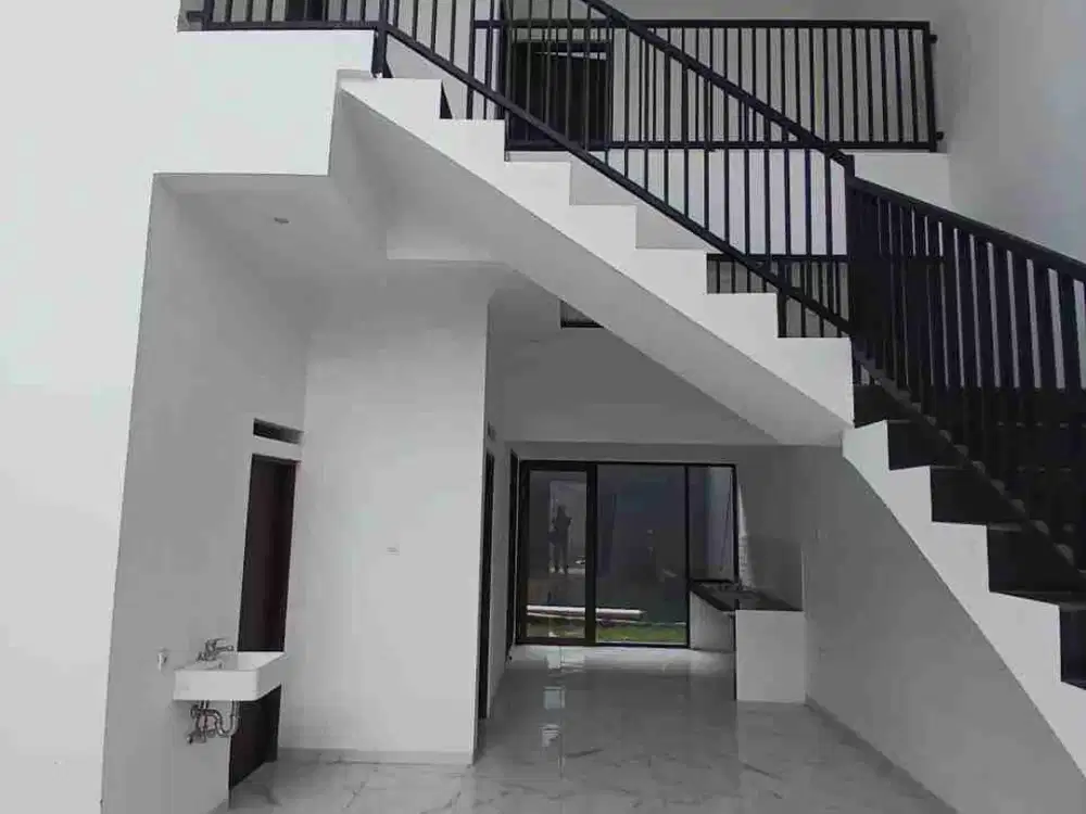 Jual Rumah baru LUX 2 Lt di jl. kembar tengah III, pusat kota

*MANSARD Resident*
Jl. KEMBAR TENGAH

Type B sisa 1 unit:

Yg warna oranye:
LT 103
LB 130 m2
3KT
2KM
Harga: 1,85 M
(hadap Selatan)