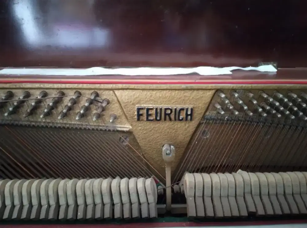 Piano Feurich Made in Jerman