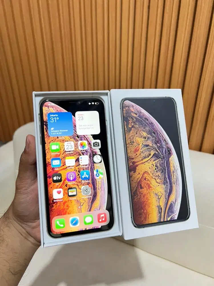 Iphone xs max 64gb fullset