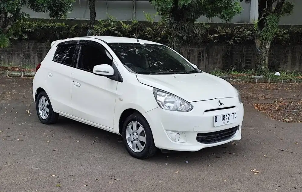 Mitsubishi Mirage GLX manual 2012