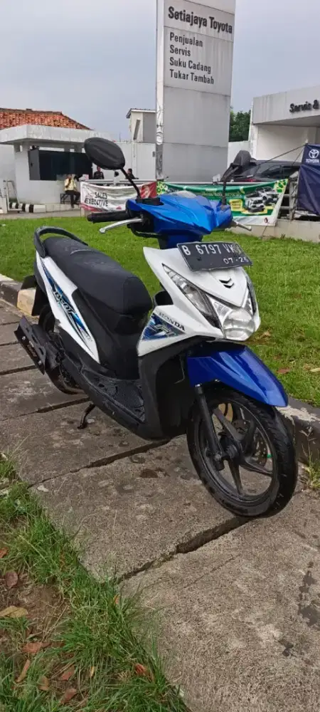 Honda Beat 2015 gress
