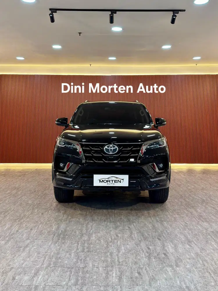 (KM 20rb) Toyota Fortuner GR 2.8 at 2023 solar