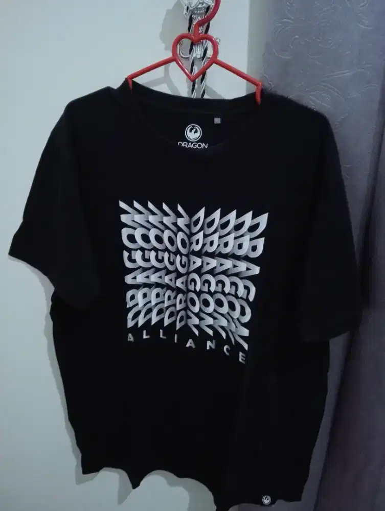 KAOS PRIA DRAGON ORI