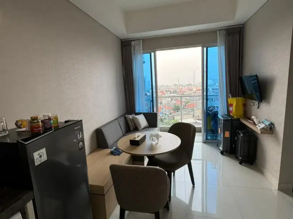 Apartemen Puri Mansion, 2 Kamar Tidur Furnish Termurah