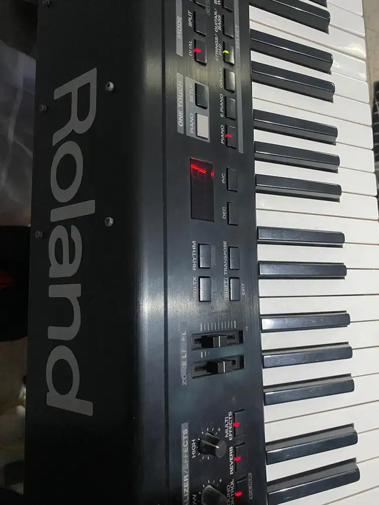 Jual Roland Rd300Sx