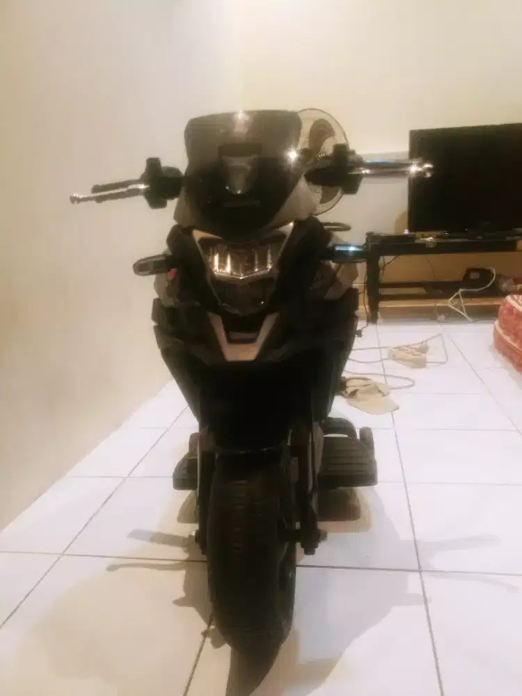 Motor listrik mini charger