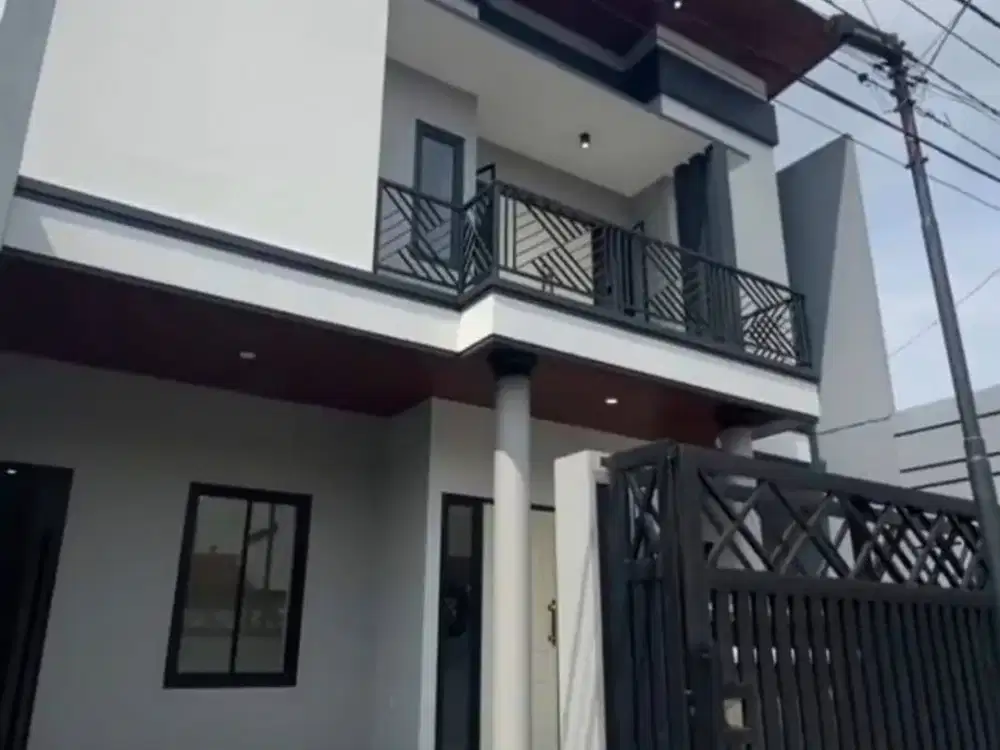 Rumah Baru Baruk Minimalis Dekat MERR Surabaya
