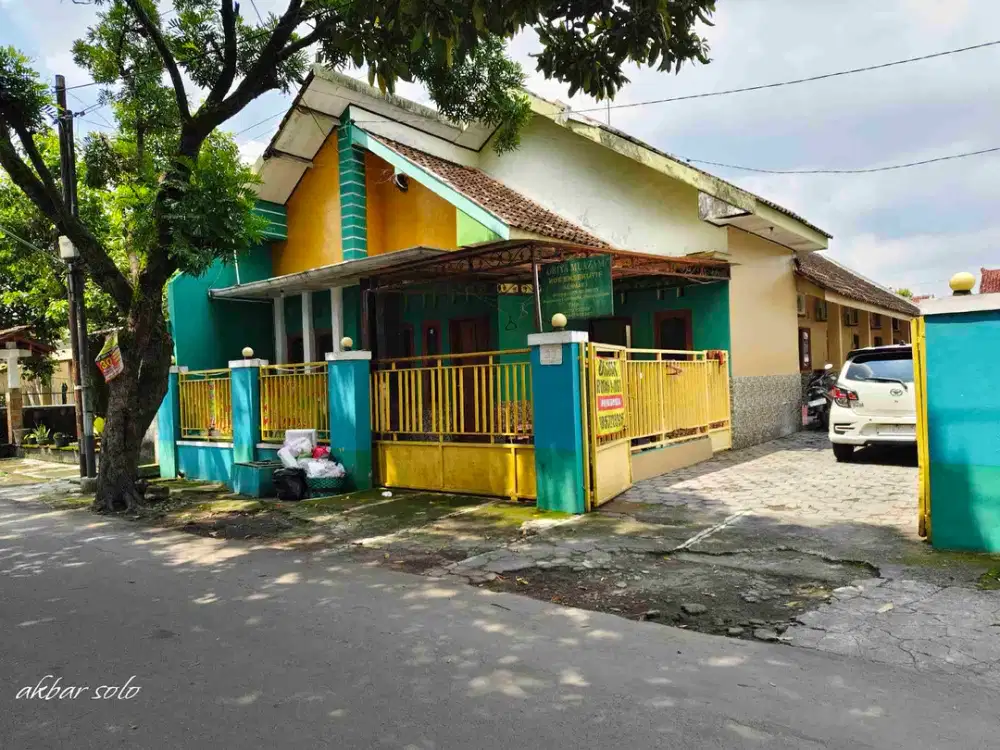 jual rumah dan paviliun colomadu