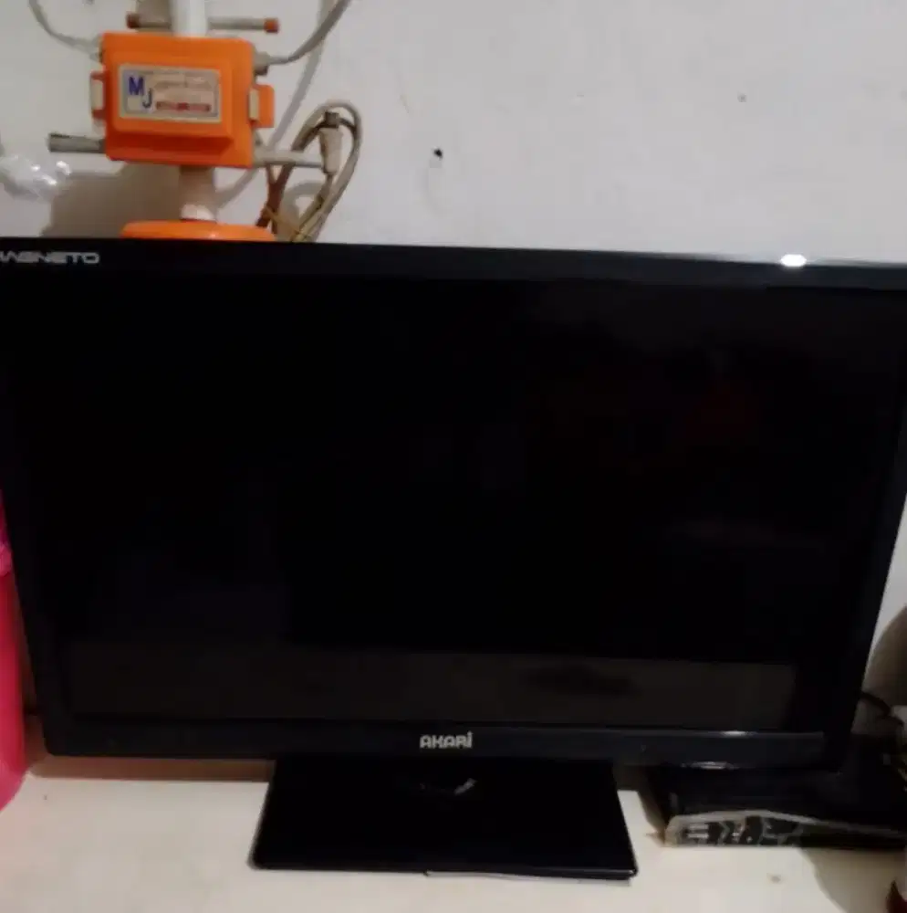 TV AKARI 24 INC + STB