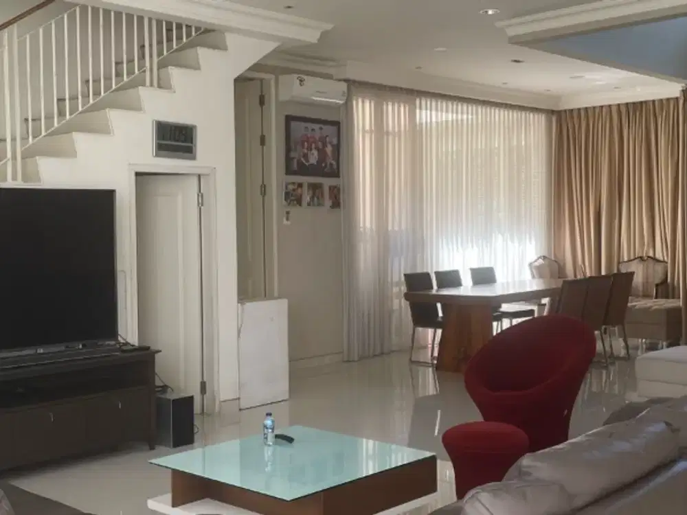 Rumah Pakuwon City Grand island dkt laguna dan virginia regency