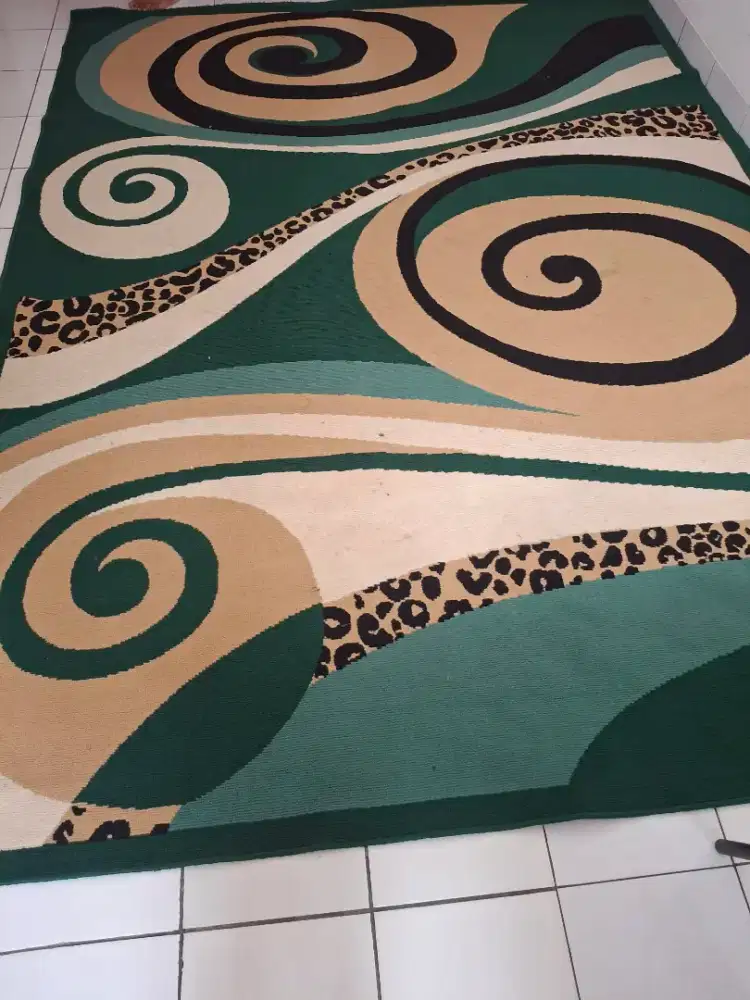 Karpet ukuran besar
