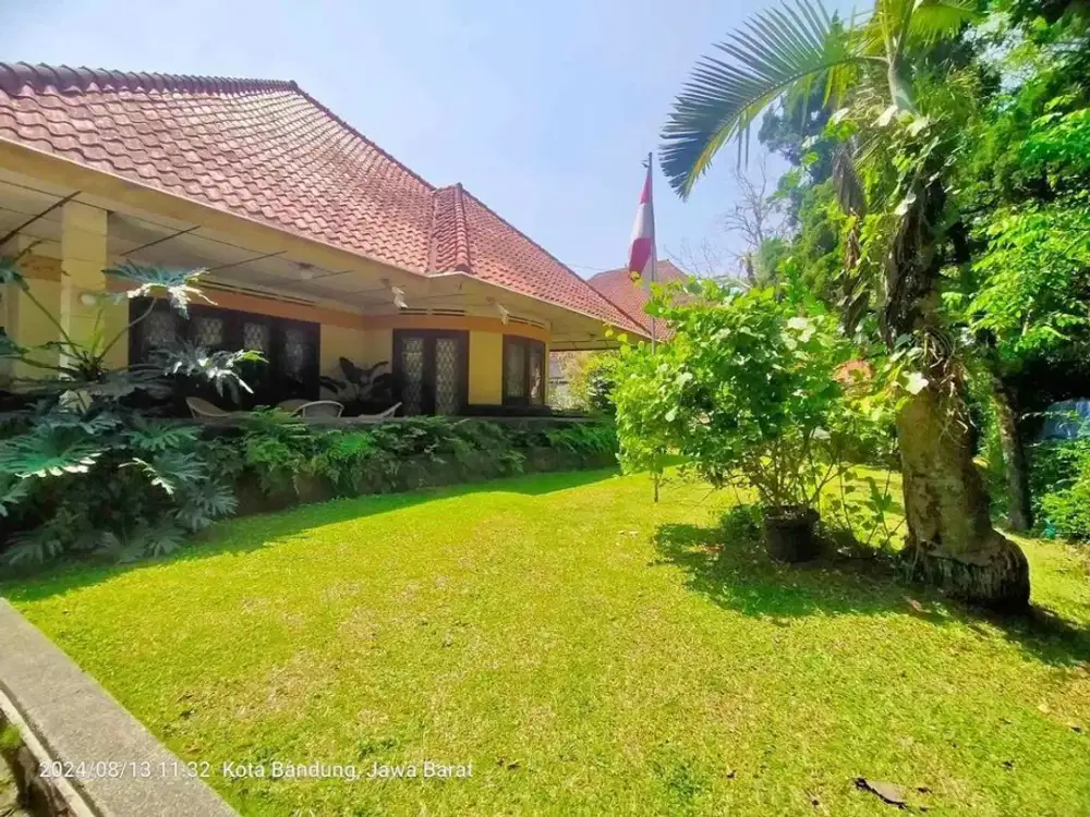 Rumah Belanda Sayap Riau Bandung Dekat Gedung Sate