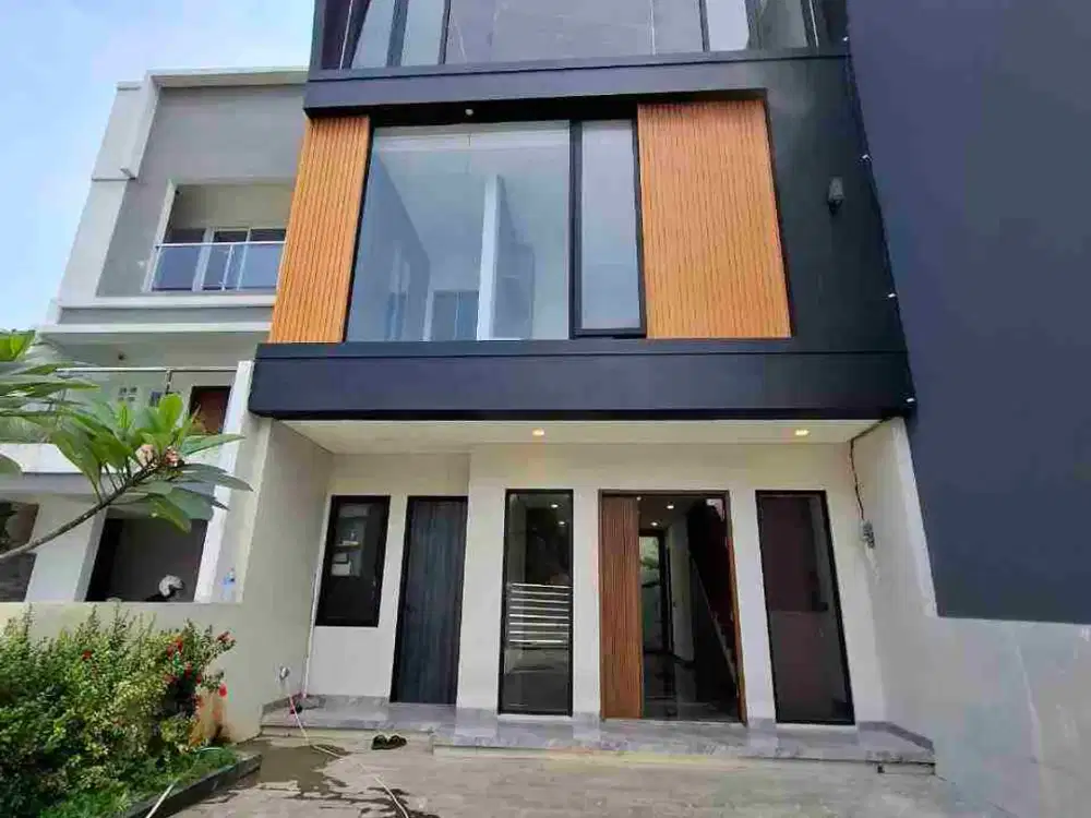 Rumah Mewah 4 Lantai Fully Furnished Di Cilandak Fatmawati Jakarta Selatan Dekat TB Simatupang