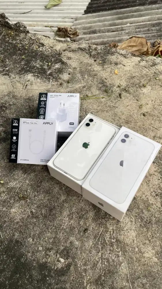 IPHONE 11 (64 GB)