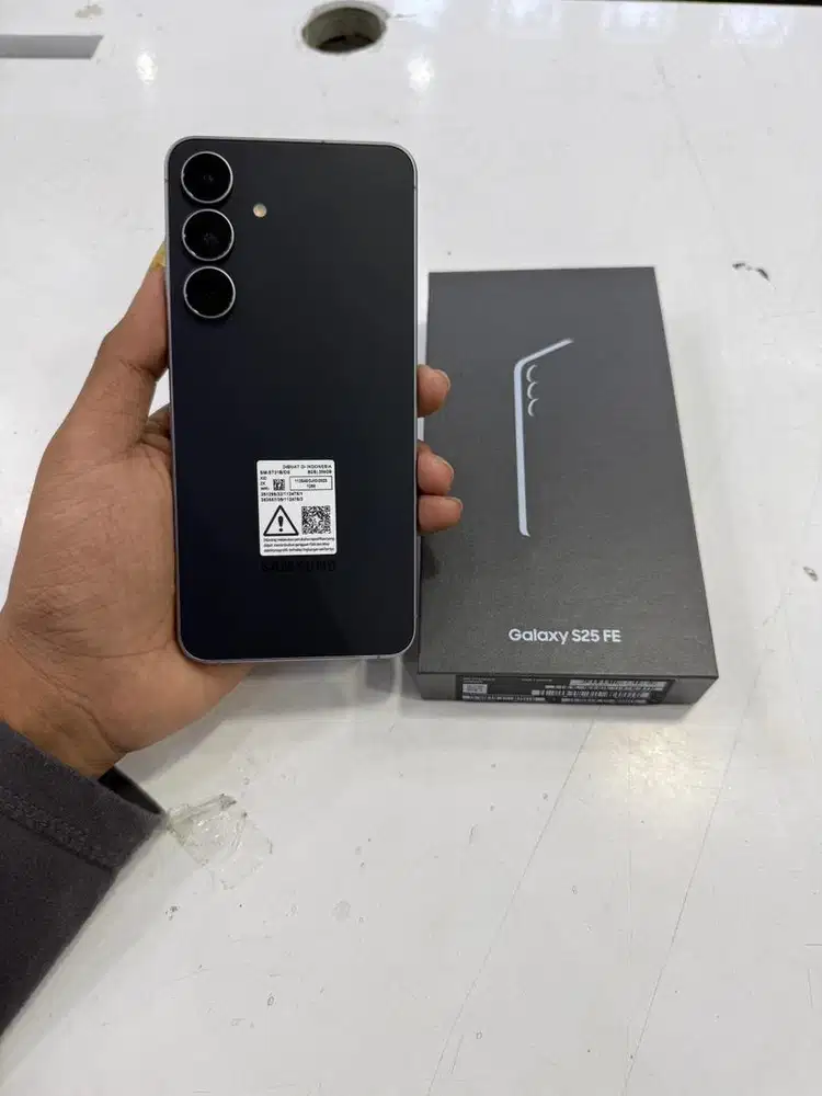 samsung s25 fe 8/256 open box aja