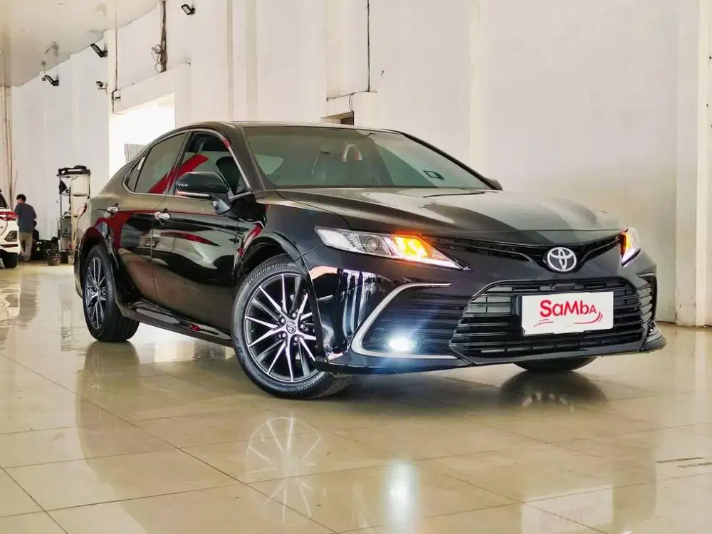 TOYOTA CAMRY V 2.4 MATIC 2023...PAJAK APRIL 2027