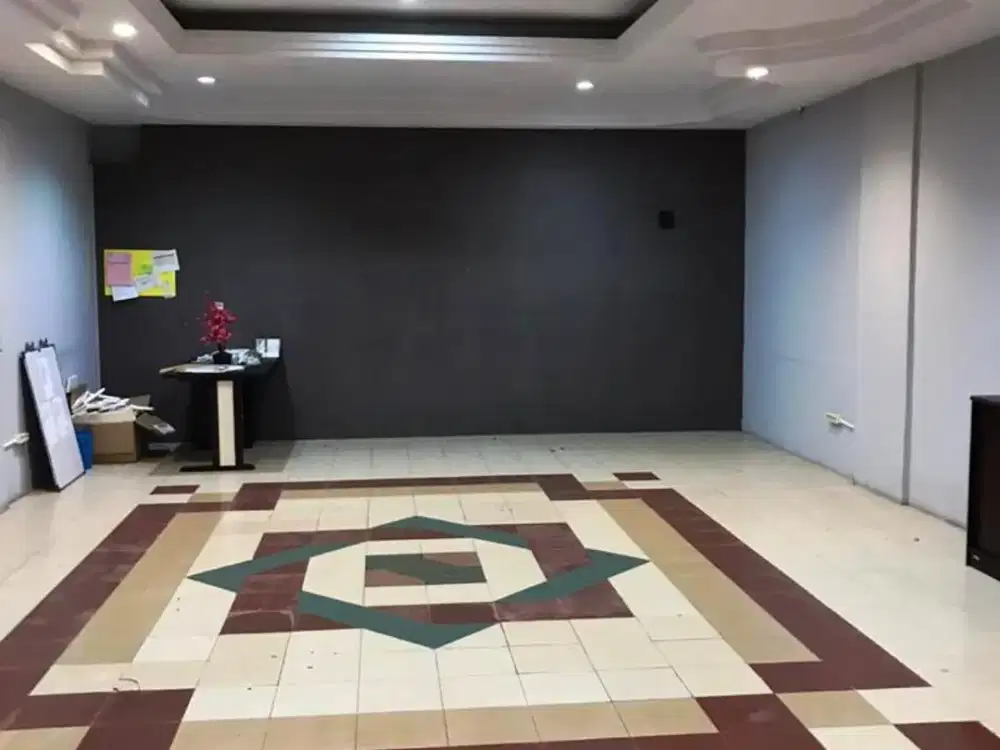 Ruang Usaha 1 Lantai Di Wastukencana Mainroad