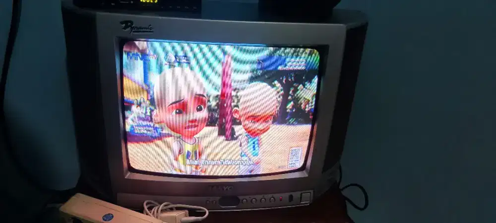 tv tabung merk Sanyo