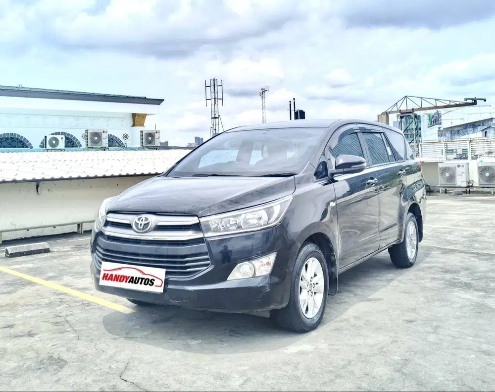 Toyota Innova G Bensin Tahun 2020 Manual Hitam Metalik