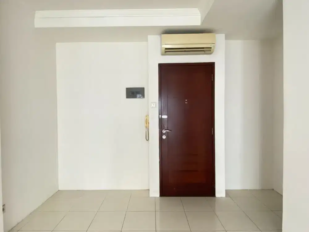 2BR unfurnish ada 2AC view Central Park Apt.Mediterania Garden Res 2