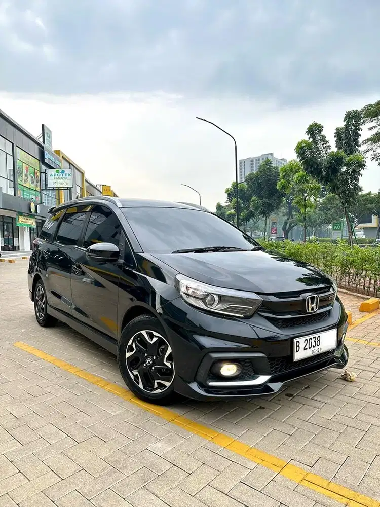 Mobilio RS AT 2019 Low KM